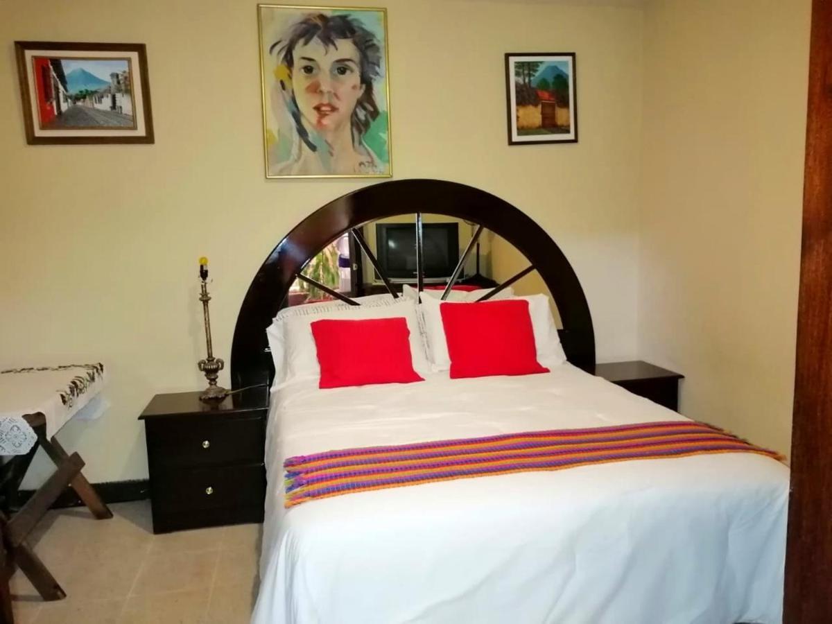Casa De Leon Hotel Antigua Екстериор снимка